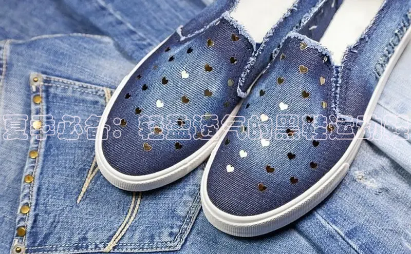 意昂2登录地址百度大脑夏季必备：轻盈透气的黑鞋运动鞋