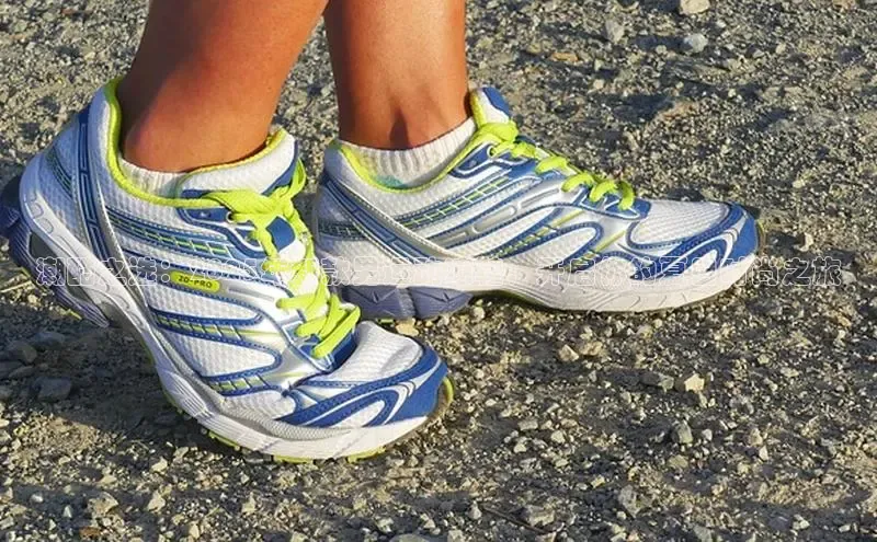 潮酷之选：2025年新款男运动凉鞋，开启你的夏日时尚之旅